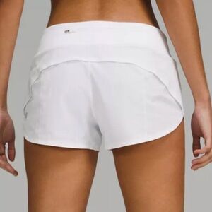 Lululemon athletic size 4 cream woman's Running shorts